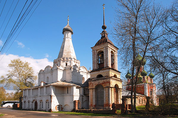 фото шатровая церковь Петра Митрополита Переславль-Залесский
