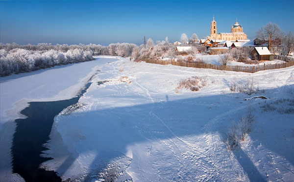 Рязанская область Гусь-Железный церковь зимой
